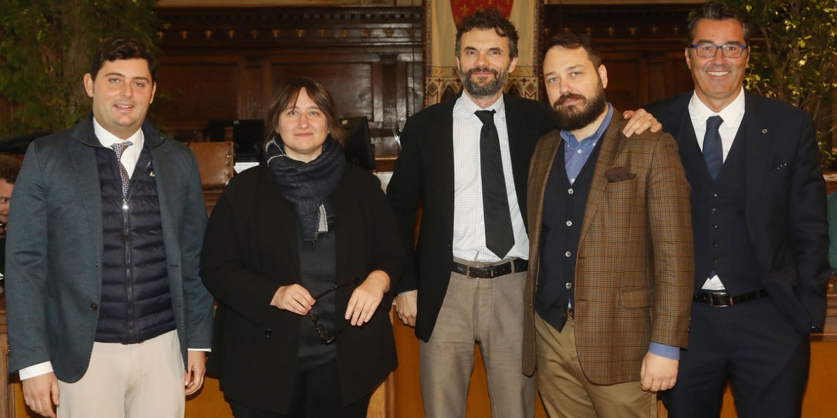 Foto di gruppo successivo alla firma del protocollo